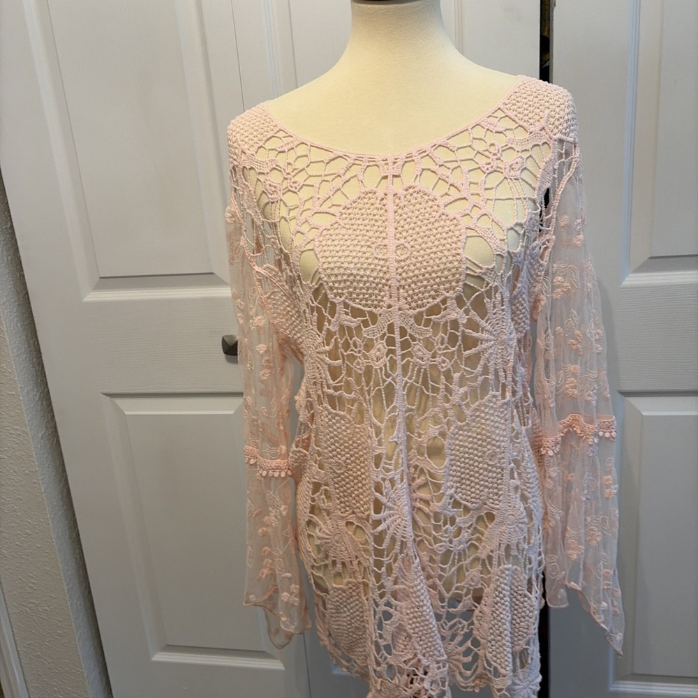Brand 1946, Women's Croched Pink Shirt with Laced Long Sleeved Shirt